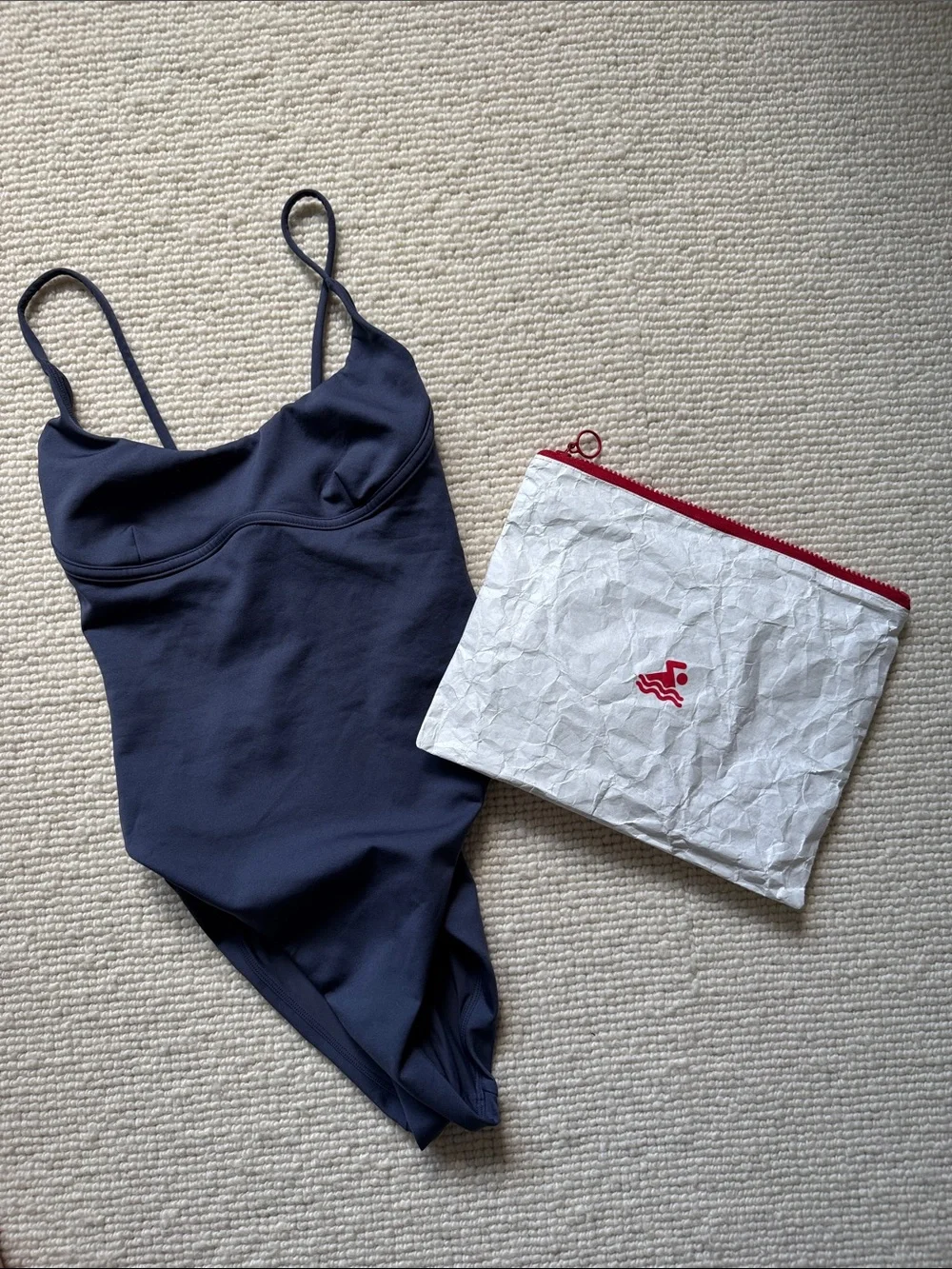 Left On Friday | Scoop Neck One-Piece Swimsuit - Navy | Tall S